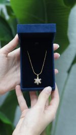 Kar Tanesi Kolye Gold