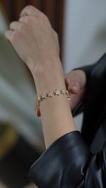 Taşlı Yıldız Bileklik Gold