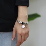 Siyah Charm Bileklik